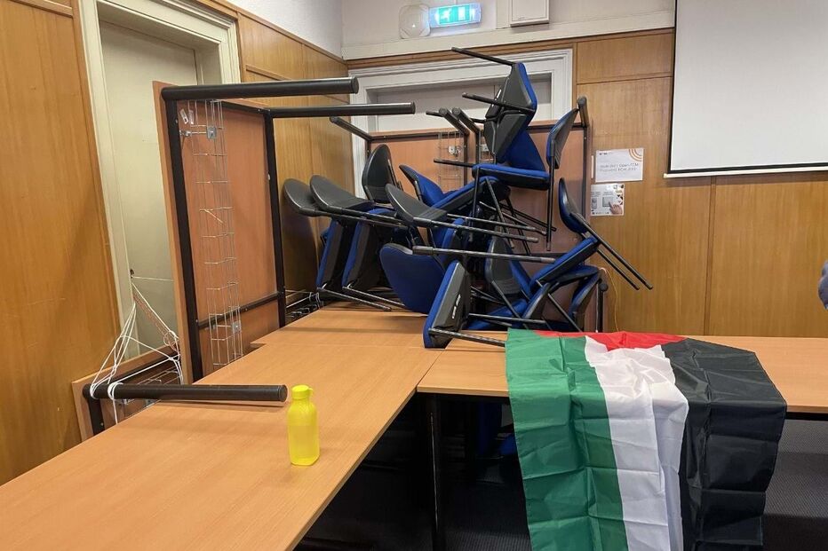 Estudantes ocupam NOVA Medical School em Lisboa e exigem fim da guerra