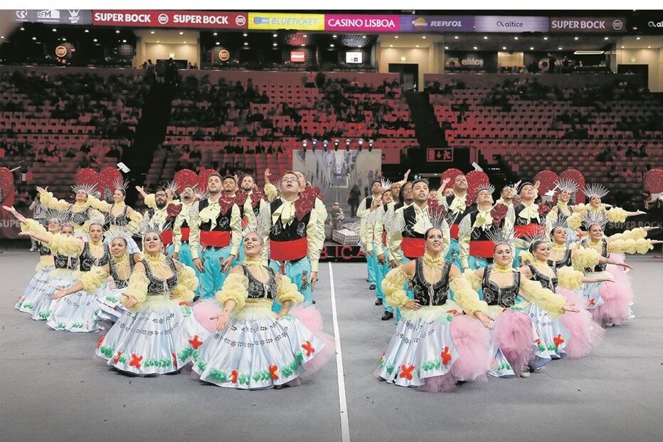 Imagem P18-ABERTURA_ACRESCENTAR_FUNDO.jpg (21423185) (Milenium)