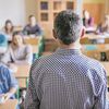 <![CDATA[ FNE elogia alargamento de medidas contra falta de professores mas defende melhorias ]]>