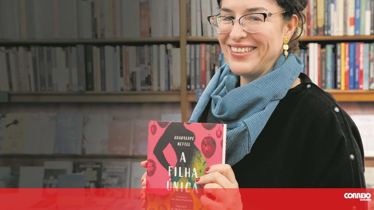 Autora de livro ‘A Filha Única’ em Portugal para falar do direito a ter filhos e a não os ter – Exclusivos