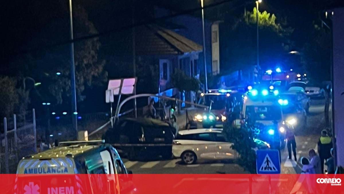 Dois miltares da GNR feridos em colisão com carro que seguia em fuga em Gondomar – Portugal