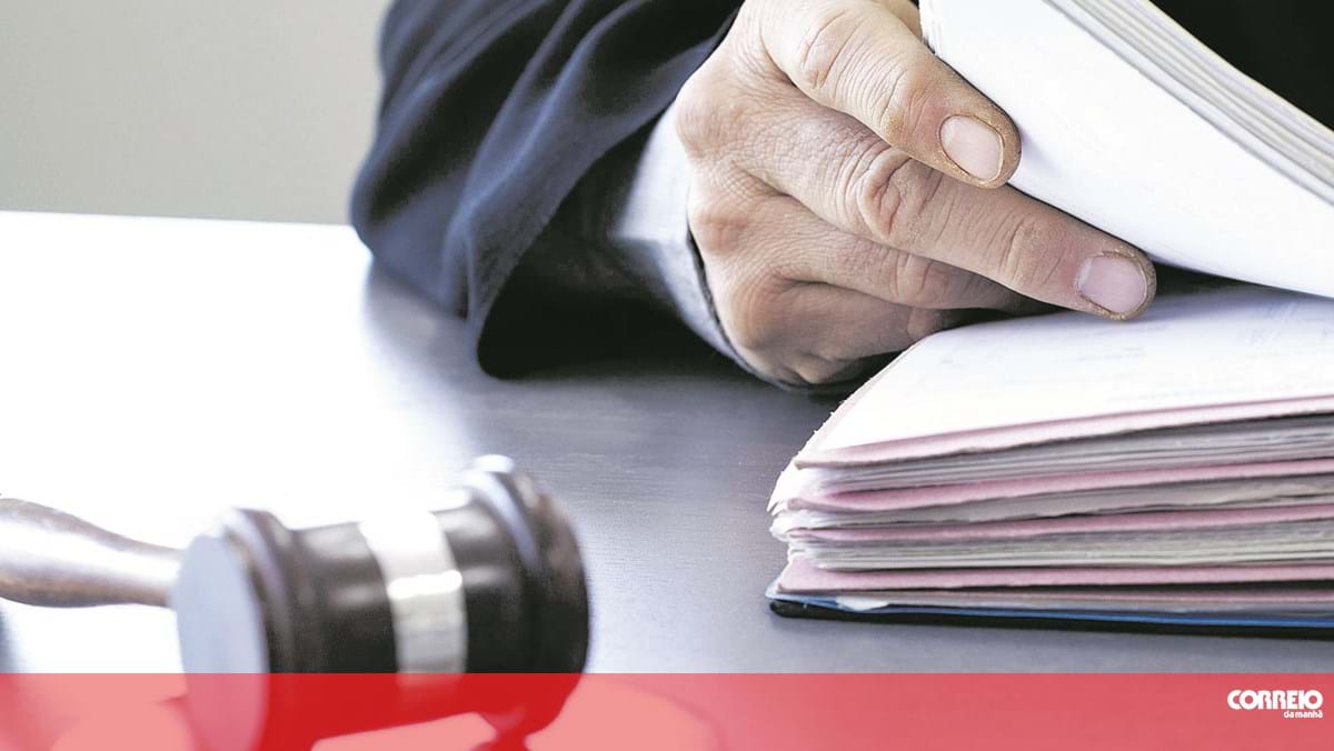 Juiz suspeito de lavar 100 milhões de euros com terroristas – Portugal
