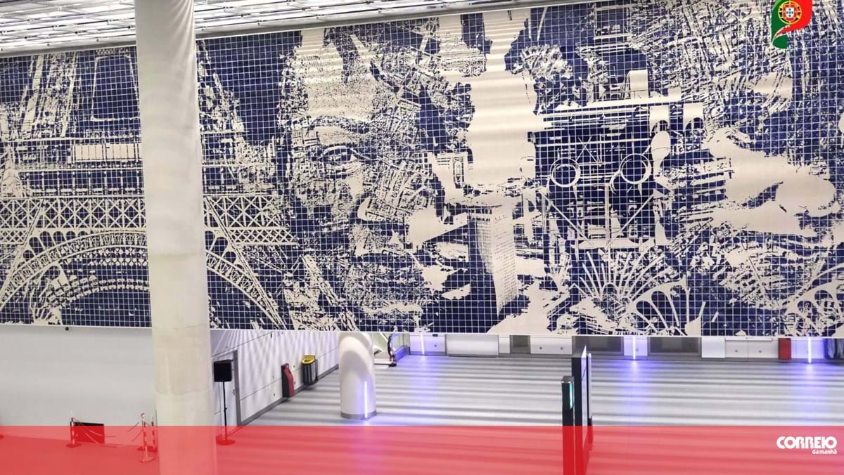 Mural de Vhils inaugurado na nova estação de metro do aeroporto de Orly em França – Mundo