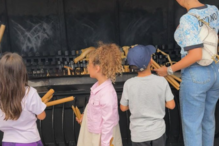 Georgina Rodríguez com os filhos no Santuário de Fátima