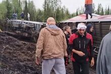 Descarrilamento de comboio na Rússia faz pelo menos três mortos e dezenas de feridos