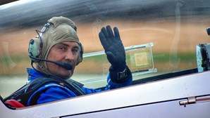 Manuel Rey, o piloto acrobático que se sentia dono do mundo a vários metros de altitude
