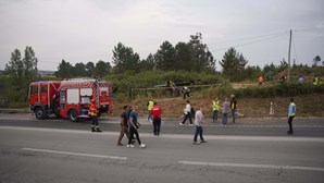 Avioneta colide com cabo e provoca dois feridos em Leiria