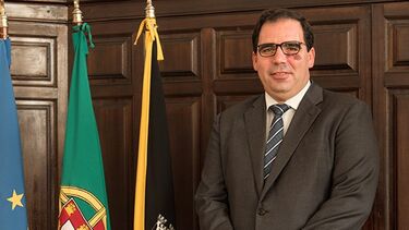 Pedida pena entre 8 e 12 anos para antigo 'vice' de Gaia