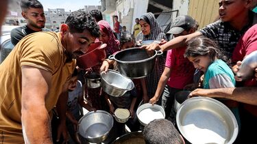 Um milhão de palestinianos em risco de morrer à fome