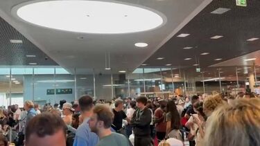 Longas filas congestionam Aeroporto de Lisboa e provocam grande caos