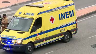 Despiste de mota seguido de colisão com autocarro faz um ferido grave em Coimbra