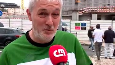 "Nunca será esquecido": Adeptos marcam presença no último adeus a Manuel Fernandes