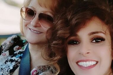 Claudisabel e a mãe Raquel Madeira