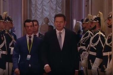 Gabinete de Montenegro custa 250 mil euros por mês 
