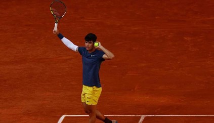 Carlos Alcaraz vence Alexander Zverev em cinco sets e conquista Roland Garros