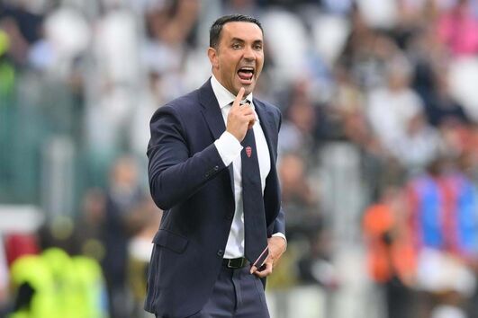 Técnico Raffaele Palladino foi demitido pela Atalanta, que comandava desde novembro de 2025, anunciou esta terça-feira o clube de Bérgamo