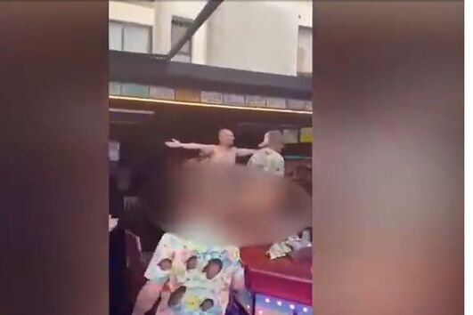 Oito britânicos identificados pela GNR por se exibirem nus em bares de Albufeira