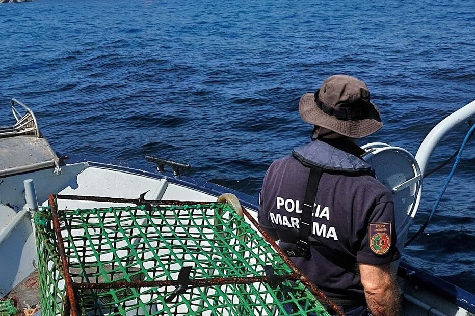 Polícia Marítima apreende 32 artes de pesca em Sines