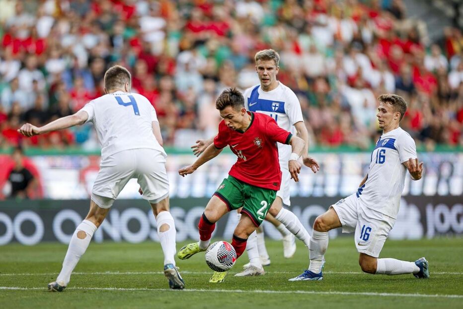 Francisco Conceição ‘partiu’ os rins aos finlandeses