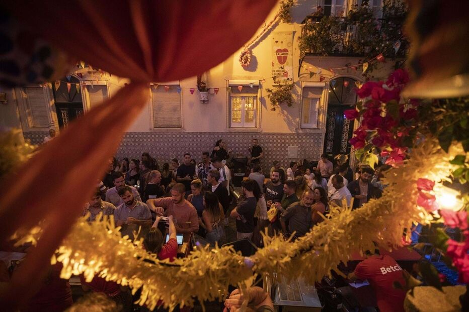 Sardinha, Caldo verde, Petiscos, Santos Populares