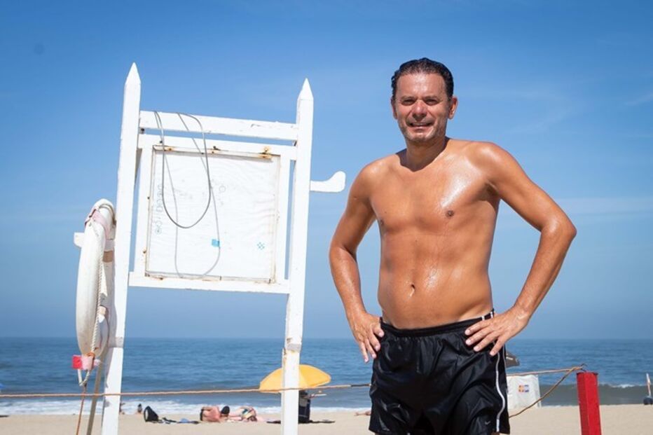 Luís Montenegro na praia