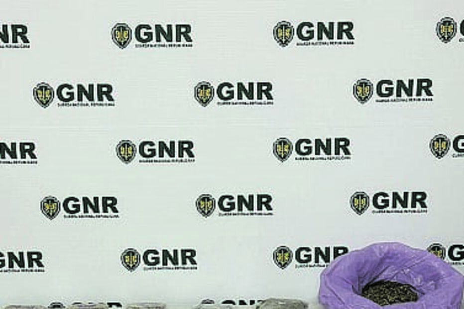 Droga apreendida aos cinco jovens detidos