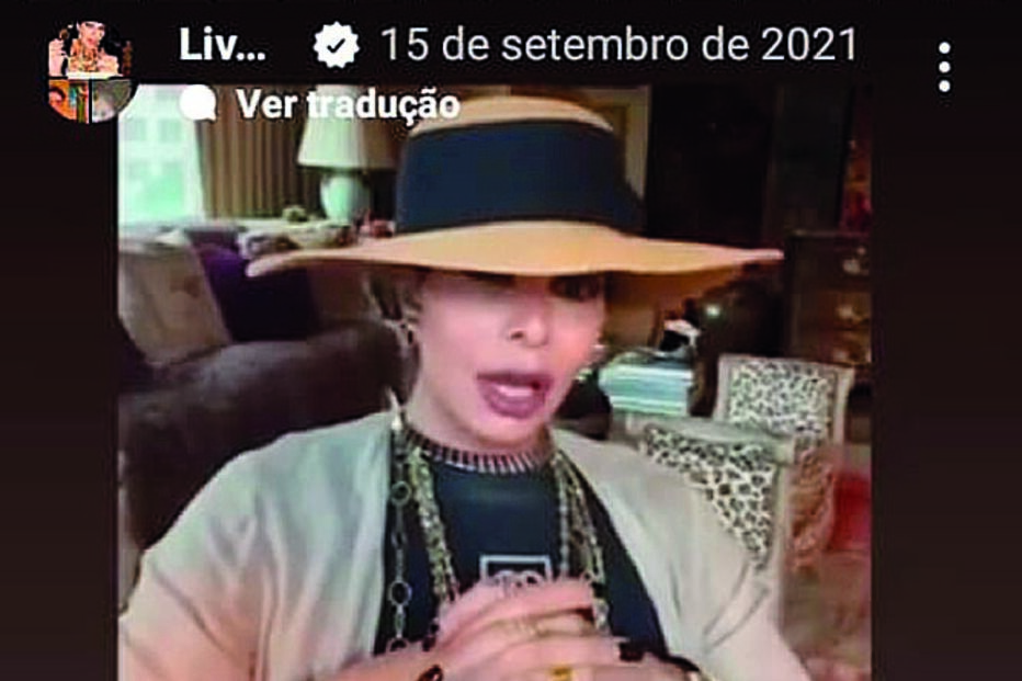 José Castelo Branco e Brunny Fernandes têm mantido algumas conversas públicas nas redes sociais desde 2020, muitas delas de cariz sexual. O cantor e historiador que agora vive na Alemanha, admite que passou férias com familiares do ‘Conde’, mas não conseguiu desmentir que mantém uma relação amorosa com o marchand d’art 