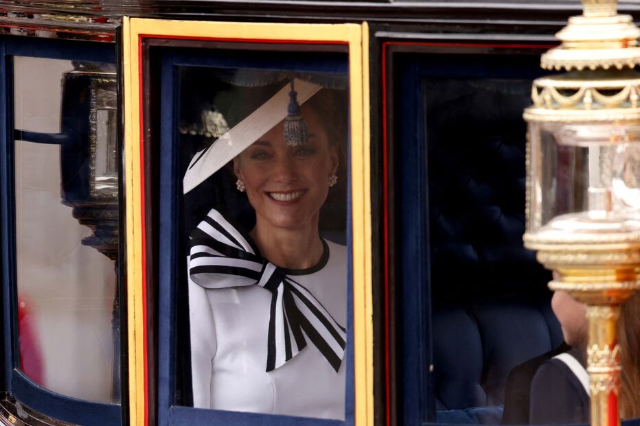 Kate Middleton faz primeira aparição pública após ser diagnosticada com cancro