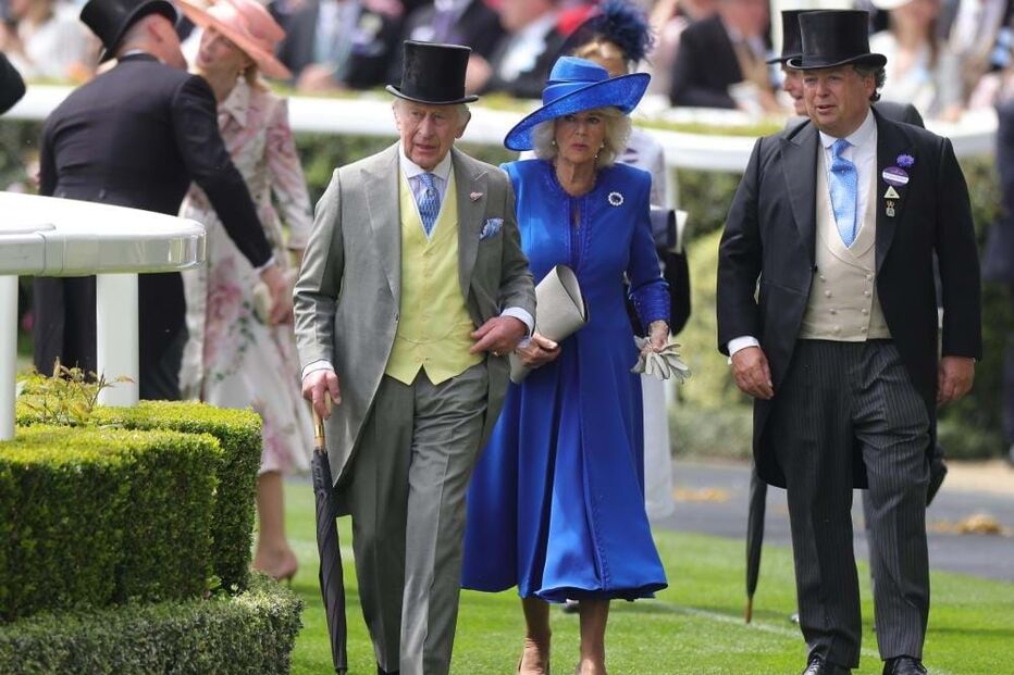 Carlos III e Camila em Ascot