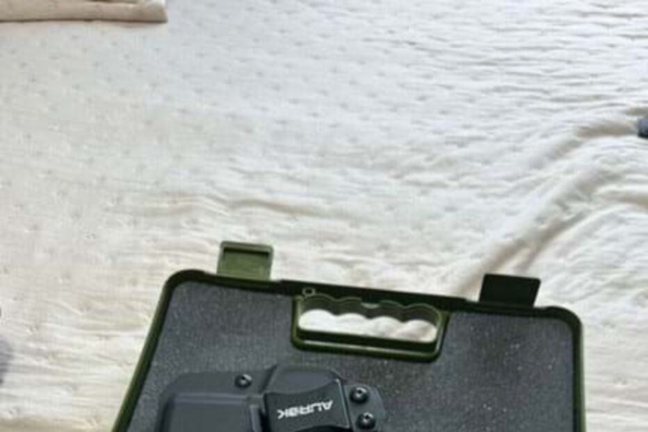 Polícia Federal apreende bens de luxo no valor de 18 milhões de euros à rede do major Sérgio Carvalho