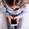 <![CDATA[ Austrália acusa plataformas digitais de "fecharem os olhos" sobre conteúdo pedopornográfico ]]>