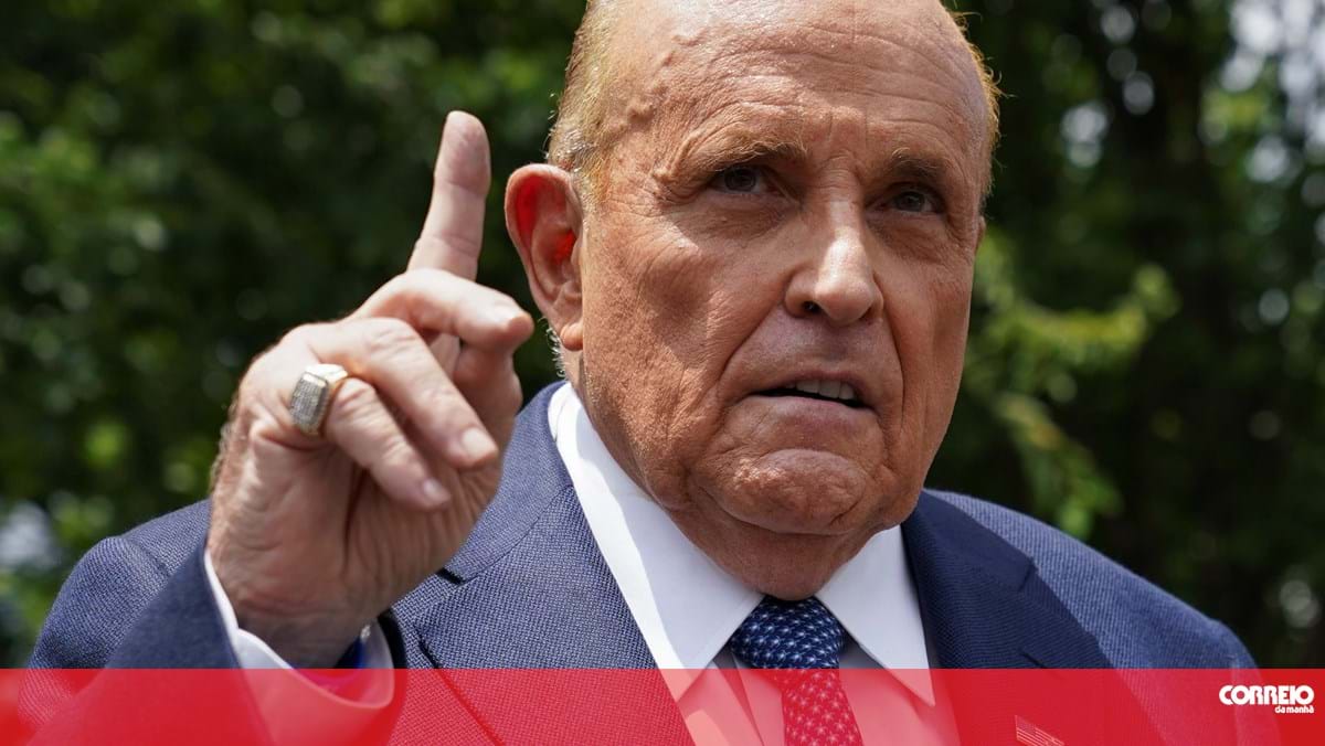 Ex-autarca de Nova Iorque Rudolph Giuliani expulso da advocacia por falsidades sobre Trump – Mundo