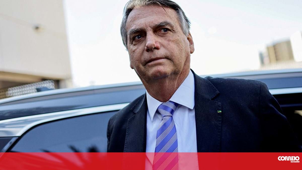 Bolsonaro montou quadrilha para vender presentes oficiais oferecidos ao país por Governos estrangeiros – Mundo