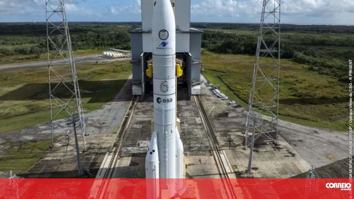 Novo foguetão europeu Ariane 6 descolou com êxito com nanossatélite português a bordo – Mundo