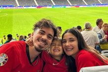 Vitinha, a companheira Tatiana e a filha Mafalda