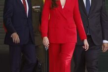 Princesa Leonor parte do aeroporto de Barajas, em Madrid, rumo a Lisboa