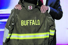 Trump homenageia vítima