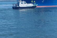 Navio encalhado em Setúbal