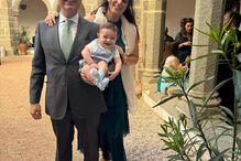 Carminha com o marido, Ricardo, e o filho, Kiko