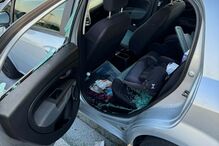 Carro assaltado no Porto