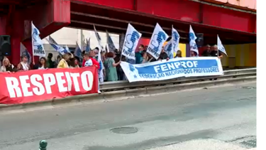 Professores voltam a manifestar-se contra decisão do Governo em não alterar o regime de Mobilidade por Doença 
