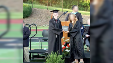 Vídeo mostra suspeito de tentar matar Trump na cerimónia de formatura em 2022