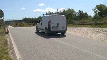Casal usa faca e arma de fogo para roubar carteira em Coimbra