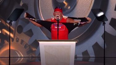 Hulk Hogan grita por Trump, rasga a camisola e deixa a convenção republicana ao rubro