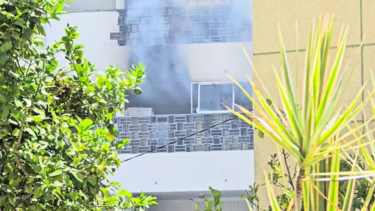 Incêndio deflagra em habitação em Almada