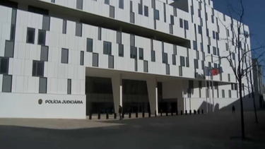 Sem-abrigo esfaqueado junto à sede da AIMA em Lisboa