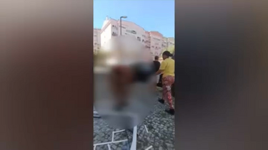 Imagens impressionantes mostram o momento após a explosão de gás que fez dois feridos graves em Rio de Mouro 