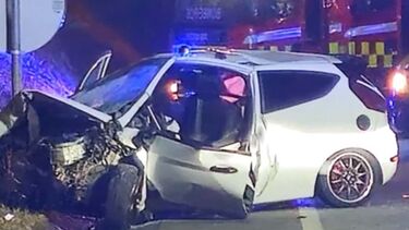 Cinco feridos em colisão entre dois carros em Águeda