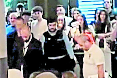 Menor que matou jovem no NorteShopping não pode ficar mais de 2 anos em regime de internamento 