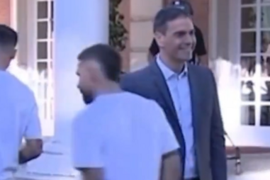 Momento tenso entre Carvajal e Pedro Sánchez gera polémica nos festejos do campeonato da Europa